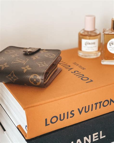 louis vuitton warranty policy|louis vuitton repair customer service.